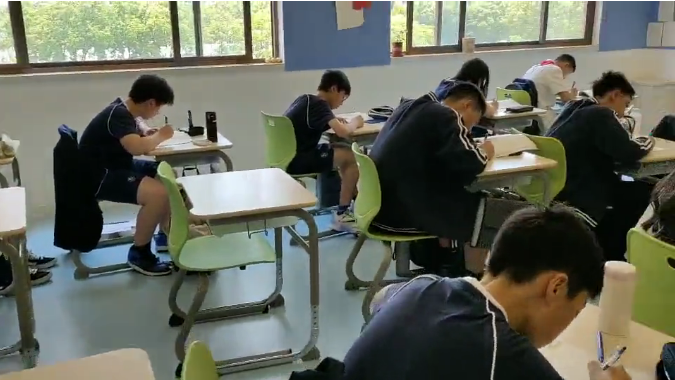 上海宏文学校